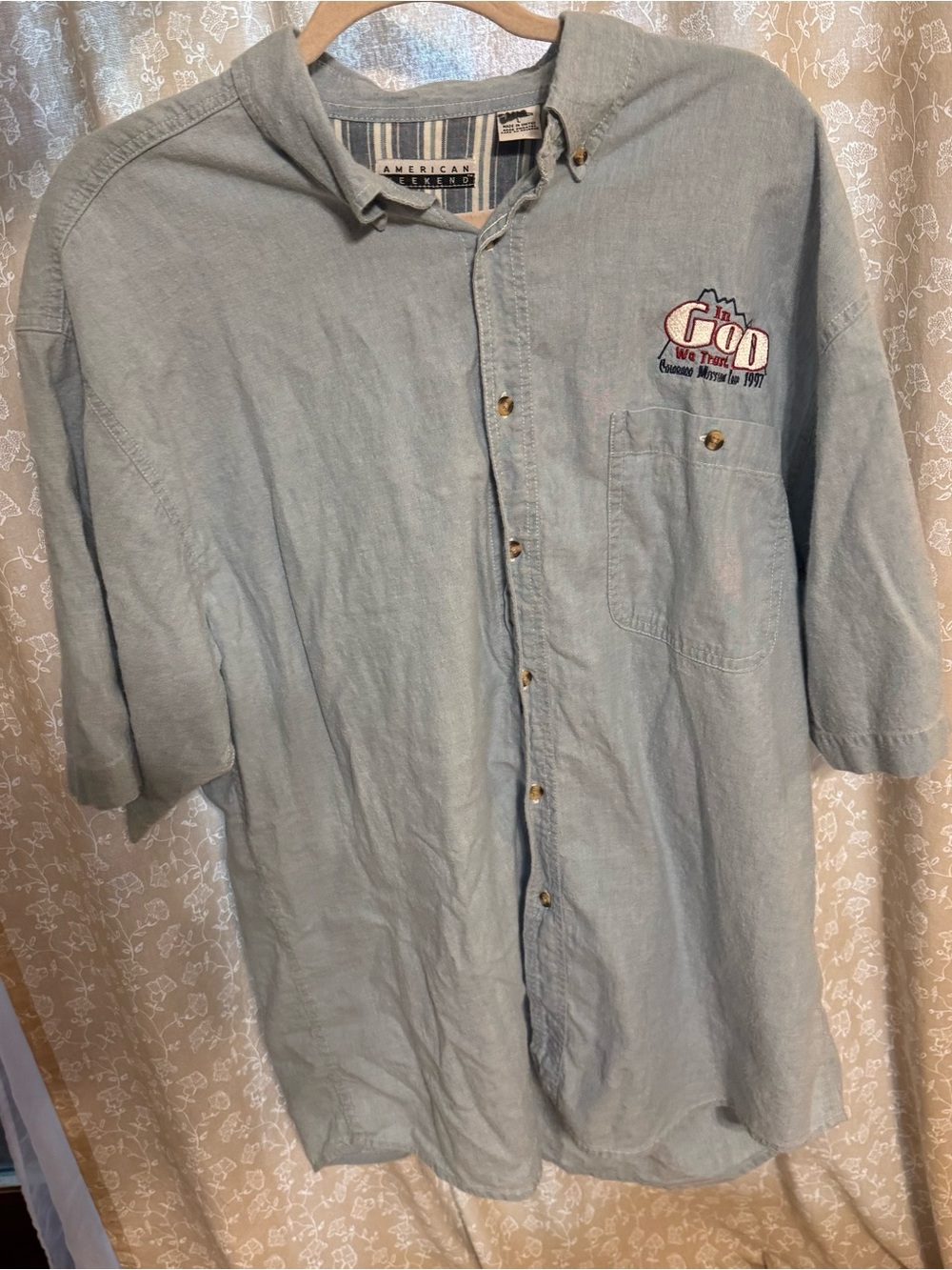 Vintage 90s American Weekend Chambray Embroidered Button Down Shirt Large Blue